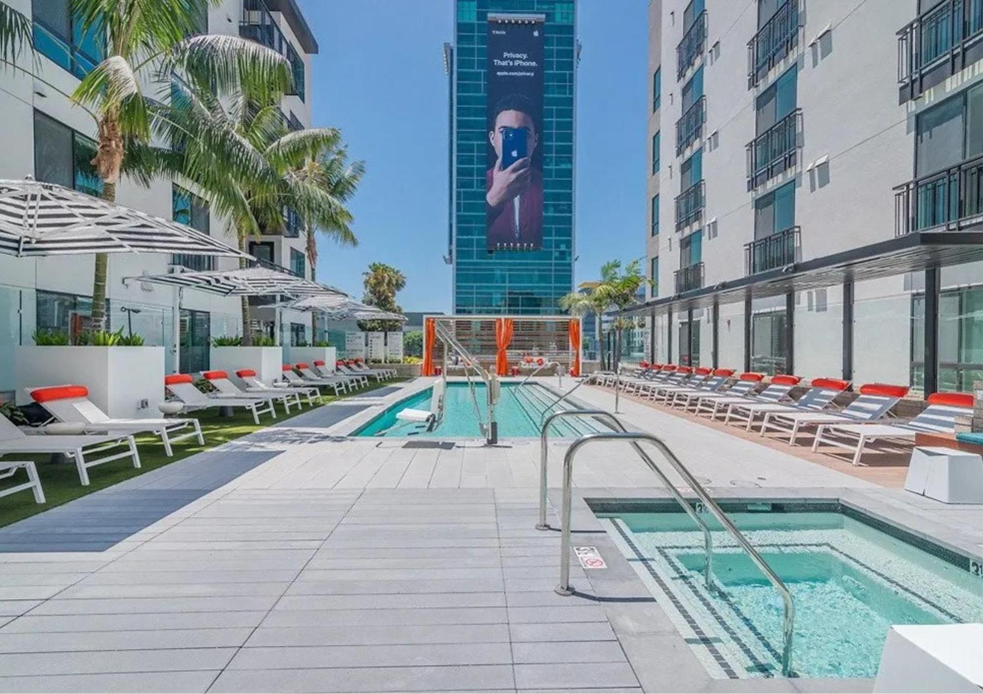Apartment Spacious Hollywood Sunset View-free Parking *