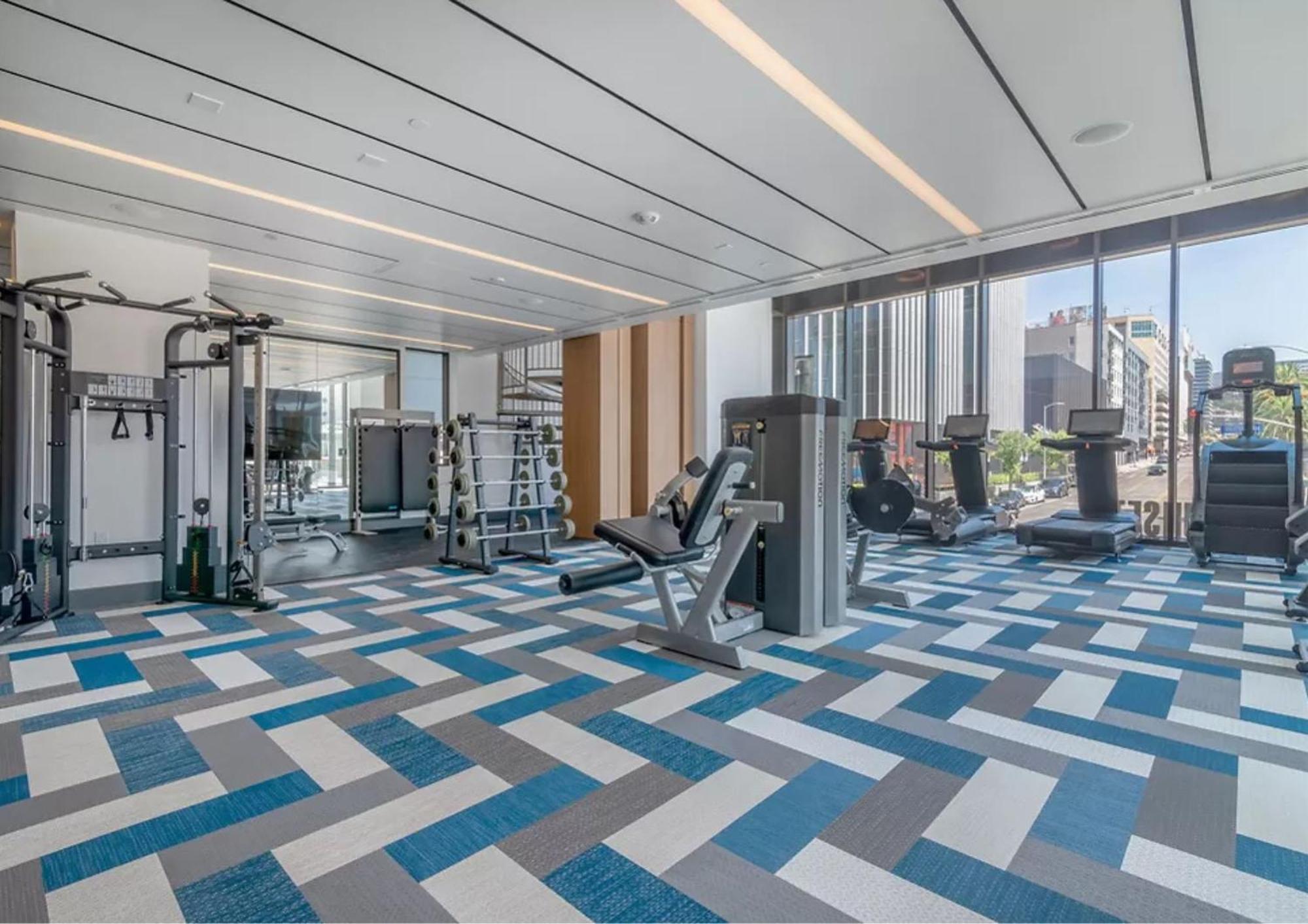 Apartment Spacious Hollywood Sunset View-free Parking